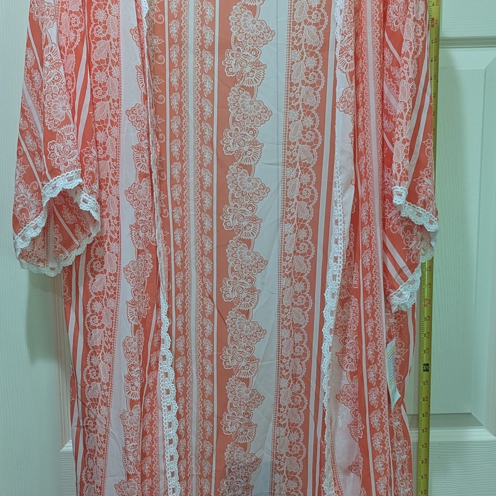 LuLaRoe Coral and White Lace Kimono